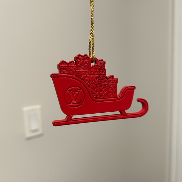 NWOT- Louis Vuitton Red Santa Sleigh Luxury Ornament - Picture 2 of 3